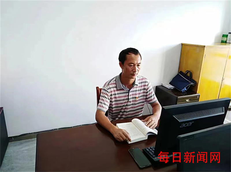 坚守初心  一心为民