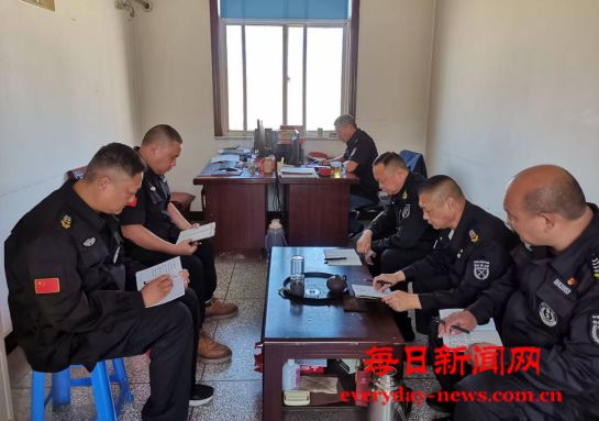 学习安全生产知识   加强安全检查监督